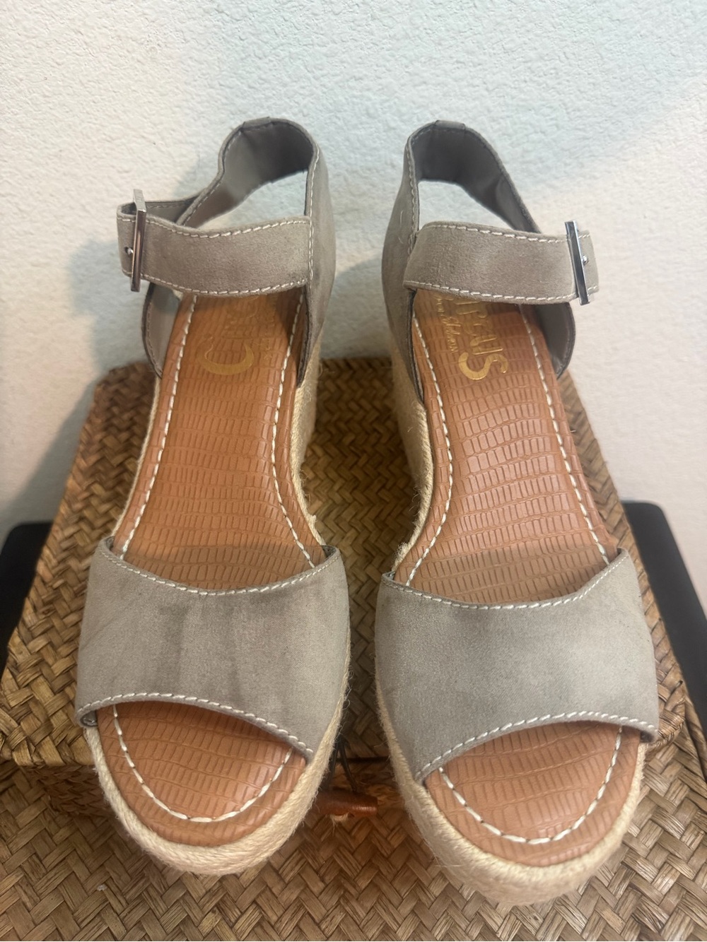Circus by Sam Edelman Taupe Suede Espadrille Wedge Sandals